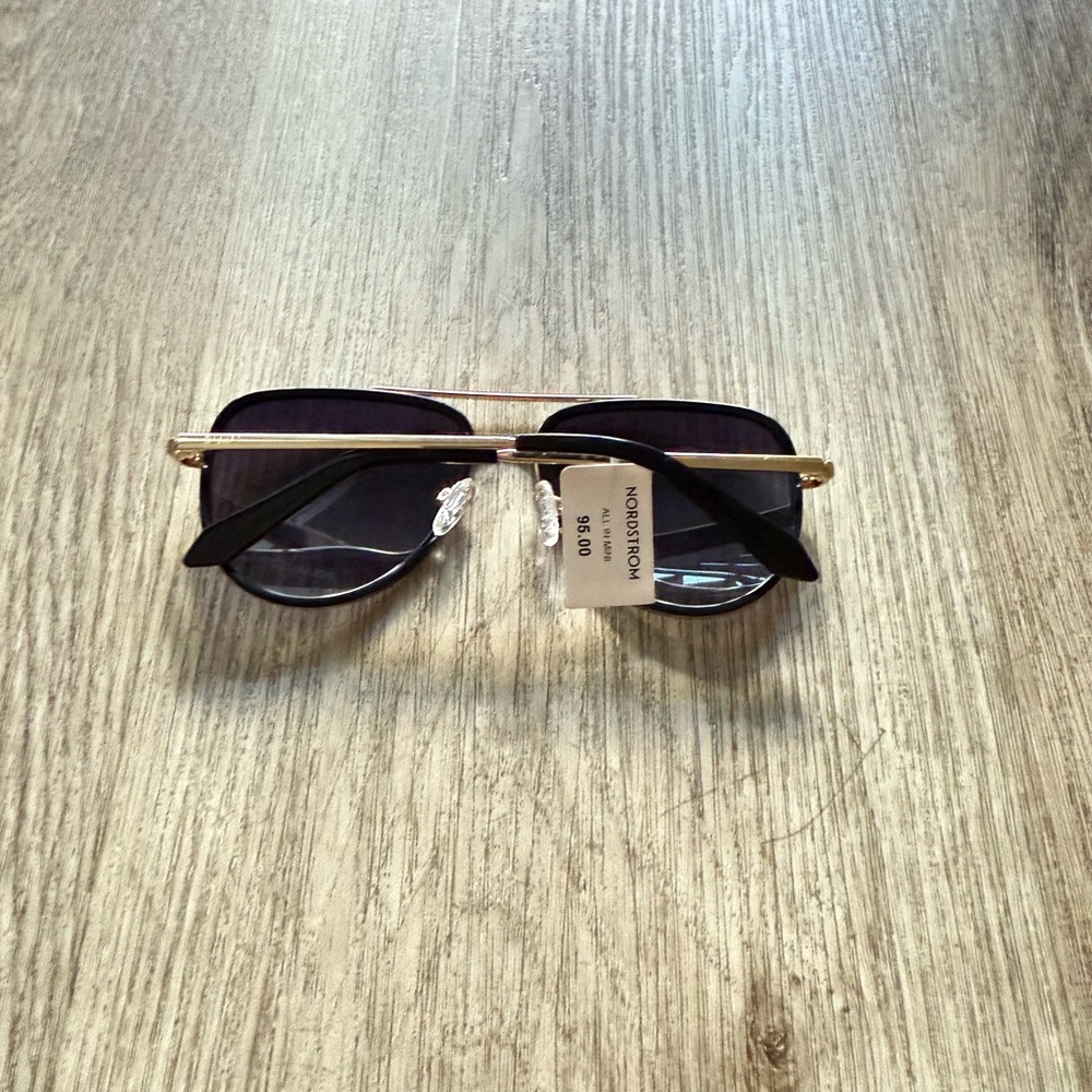 quay australia all in black & gold polarized aviator sunglasses eyewear NEW - Picture 3 of 4